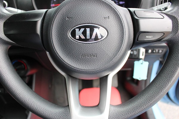 Used Kia Picanto 2018 for sale - 75703537: Photo 11