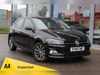 Used Volkswagen Polo 2019 for sale - 76396275: Photo