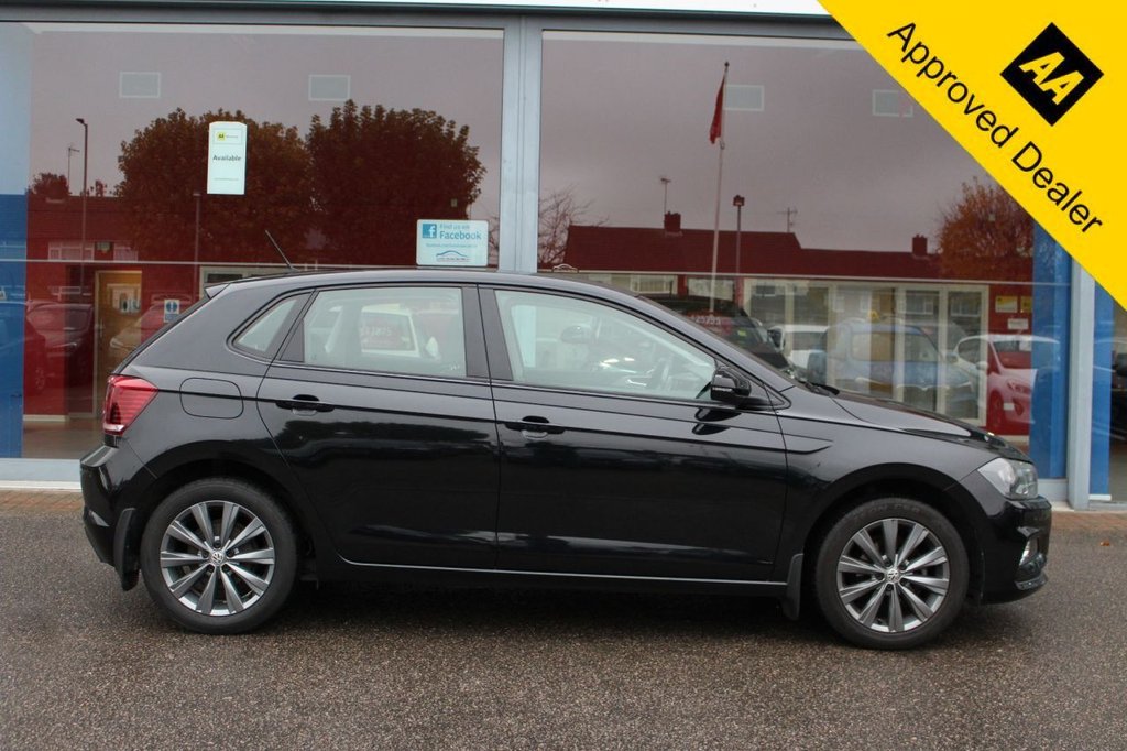 Used Volkswagen Polo 2019 for sale - 76396275: Photo 2