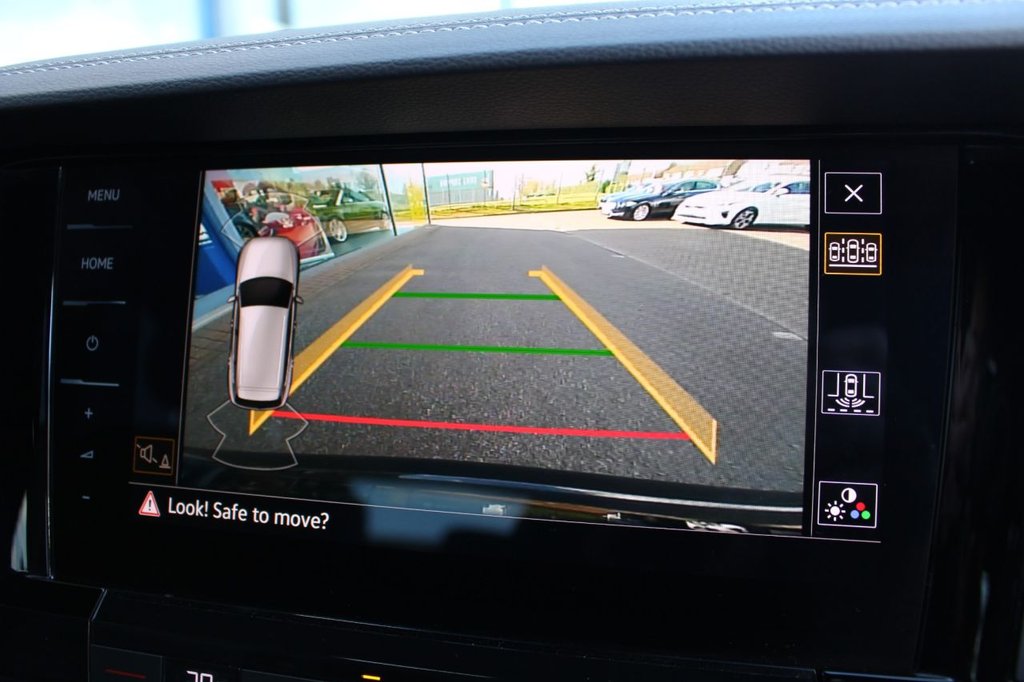 Used Volkswagen Touareg 2018 for sale - 78145102: Photo 15