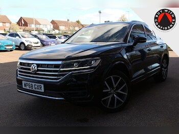 Used Volkswagen Touareg 2018 for sale - 78145102: Photo