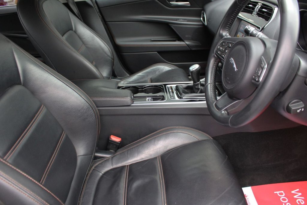 Used Jaguar XE 2016 for sale - 77571564: Photo 10