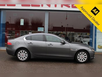 Used Jaguar XE 2016 for sale - 77571564: Photo