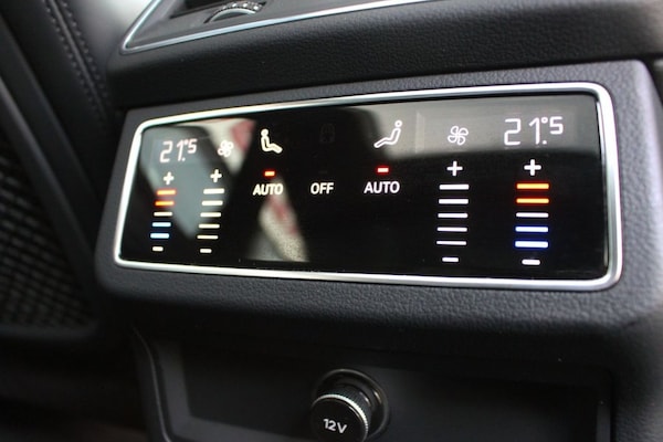 Used Audi RS6 Avant 2020 for sale - 69654988: Photo 28