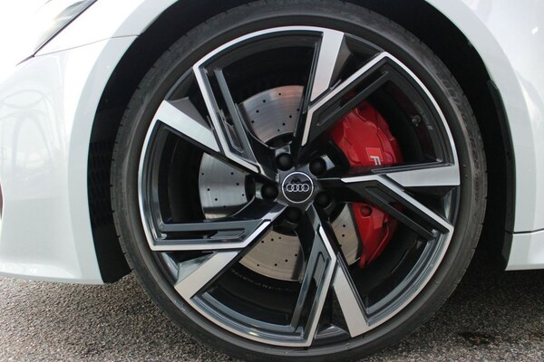 Used Audi RS6 Avant 2020 for sale - 69654988: Photo 31