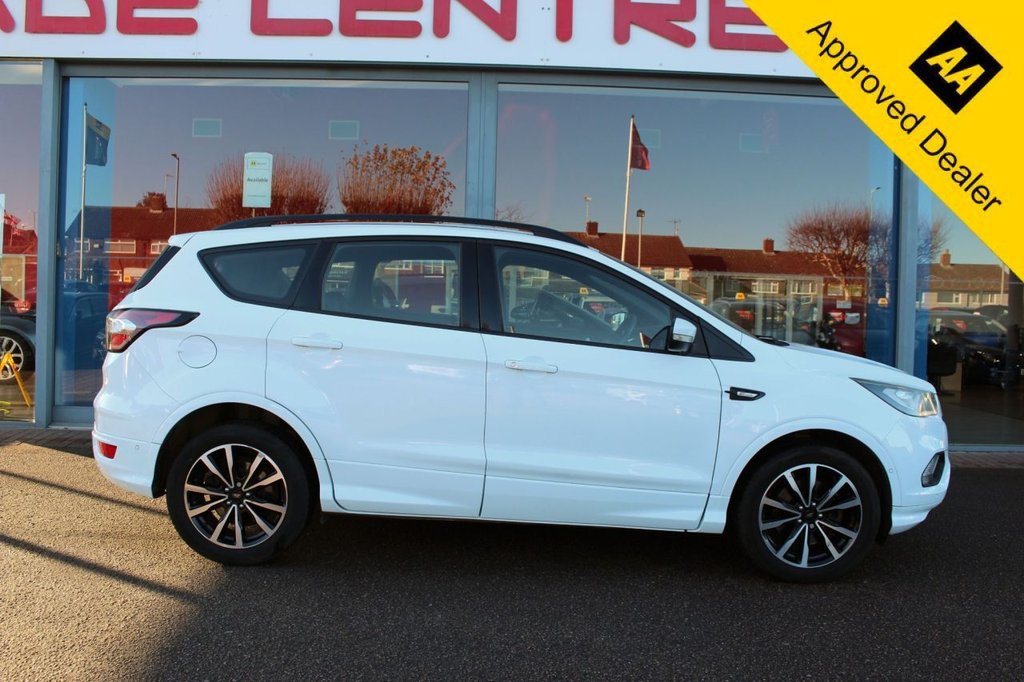 Used Ford Kuga 2018 for sale - 76797895: Photo 2