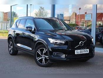 Used Volvo XC40 2018 for sale - 78597855: Photo