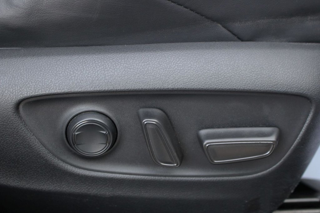 Used Toyota RAV4 2020 for sale - 76172928: Photo 12