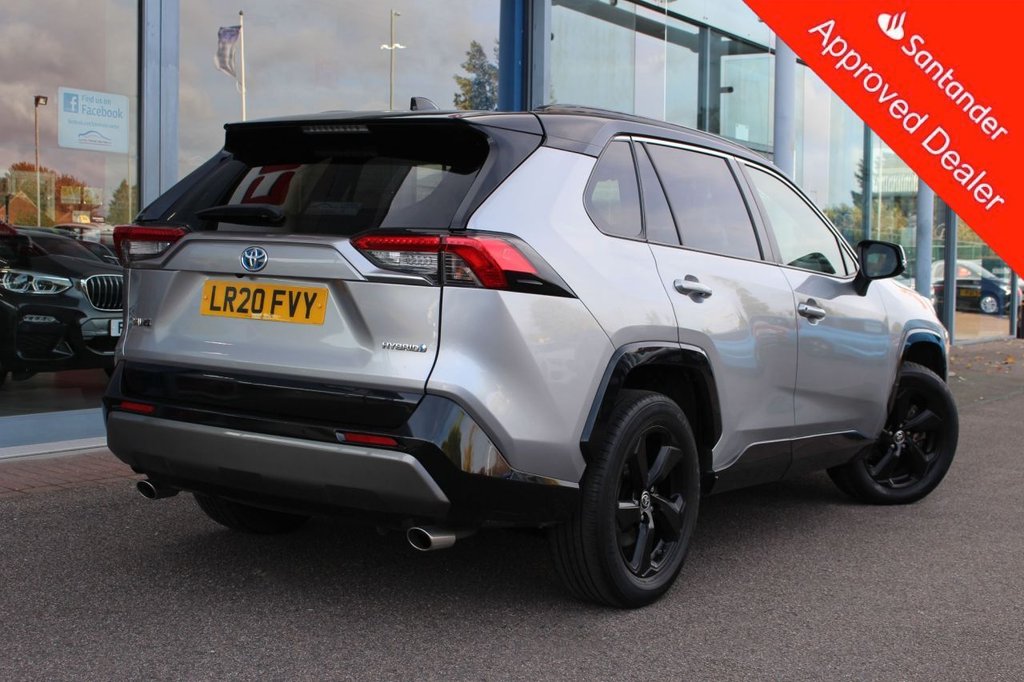 Used Toyota RAV4 2020 for sale - 76172928: Photo 3