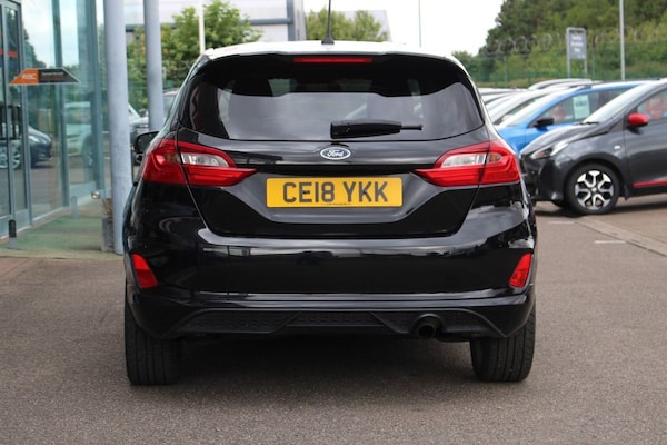 Used Ford Fiesta 2018 for sale - 75433018: Photo 6
