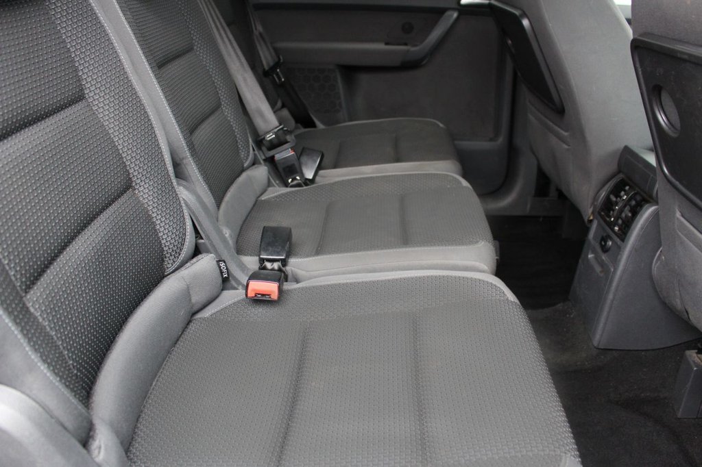 Used Volkswagen Touran 2013 for sale - 76724295: Photo 14