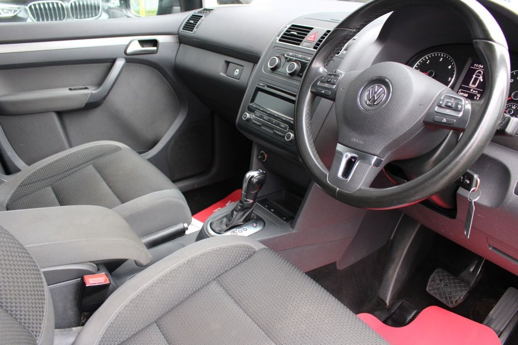 Used Volkswagen Touran 2013 for sale - 76724295: Photo 9