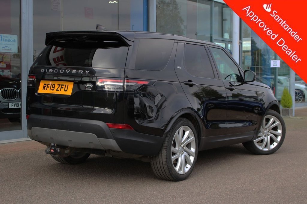 Used Land Rover Discovery 2019 for sale - 76632167: Photo 4