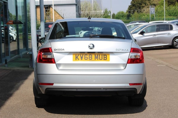 Used Skoda Octavia 2018 for sale - 74494521: Photo 6