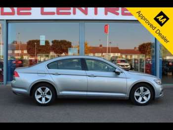 Used Volkswagen Passat 2019 for sale - 74676086: Photo