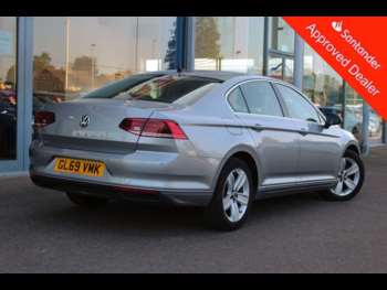 Used Volkswagen Passat 2019 for sale - 74676086: Photo