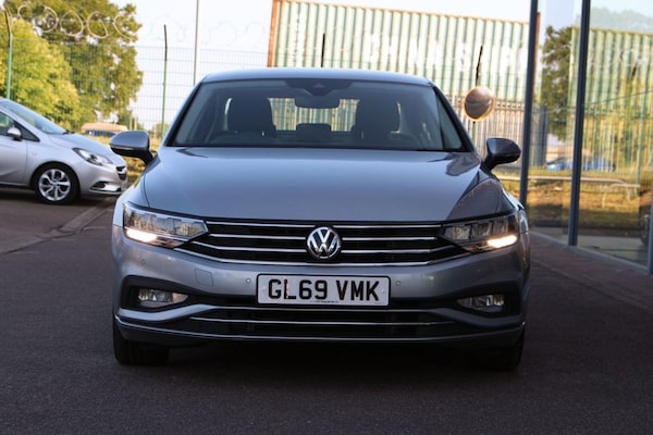 Used Volkswagen Passat 2019 for sale - 74676086: Photo 8