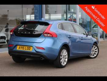 Used Volvo V40 2015 for sale - 74461135: Photo