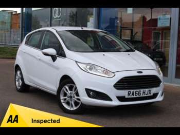 2017 (66) - 1.25 Zetec Hatchback 5dr Petrol Manual Euro 6 (82 ps)