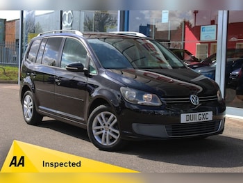 Used Volkswagen Touran 2011 for sale - 78240832: Photo