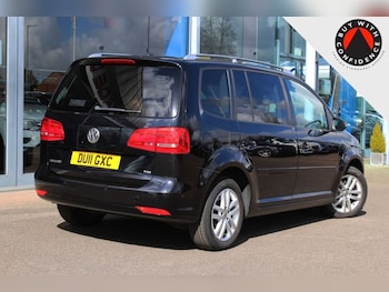 Used Volkswagen Touran 2011 for sale - 78240832: Photo