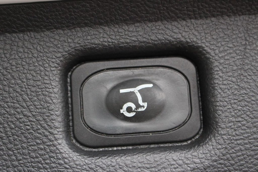 Used Ford S-Max 2020 for sale - 77275899: Photo 9