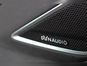 Used Volkswagen Golf 2017 for sale - 77692759: Photo