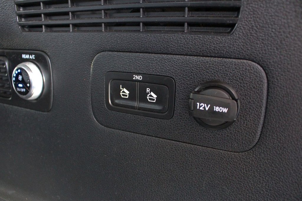 Used Hyundai Santa Fe 2018 for sale - 77720396: Photo 10