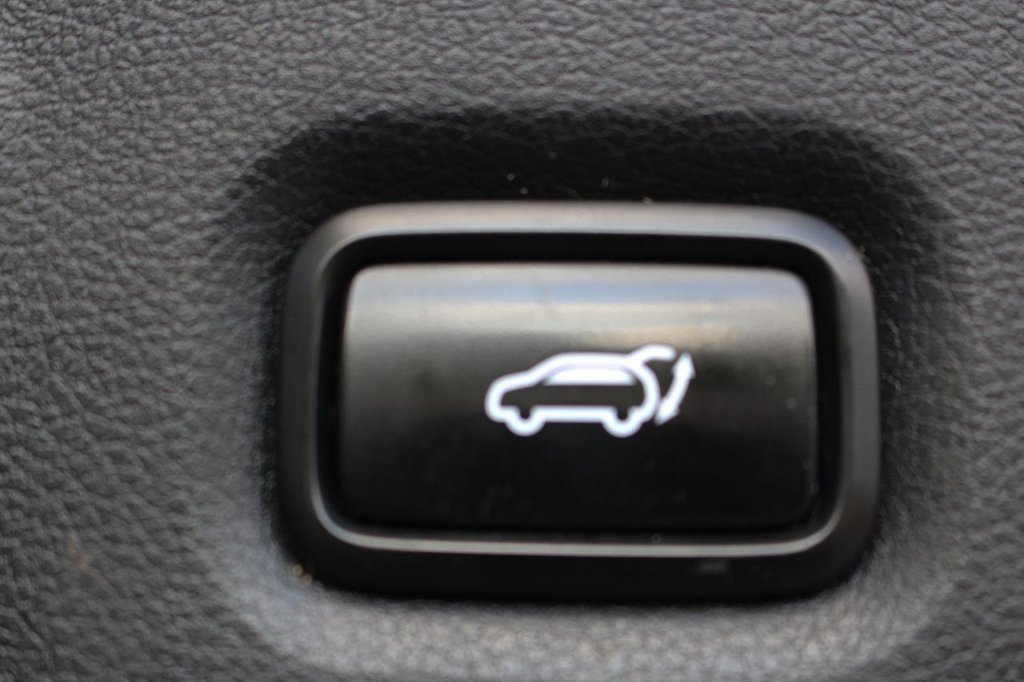 Used Hyundai Santa Fe 2018 for sale - 77720396: Photo 13