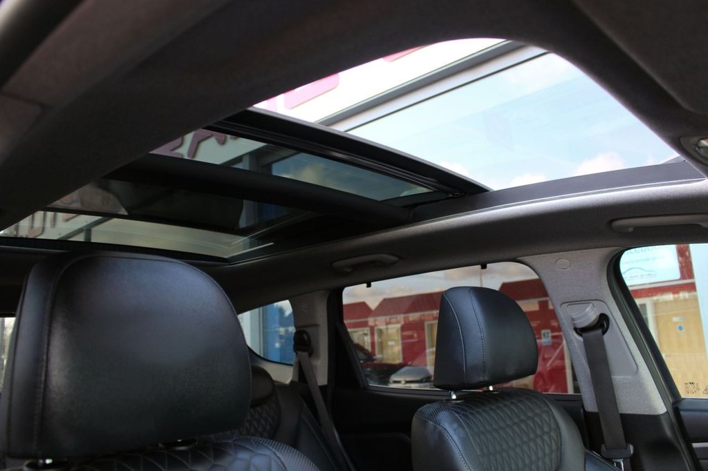 Used Hyundai Santa Fe 2018 for sale - 77720396: Photo 2