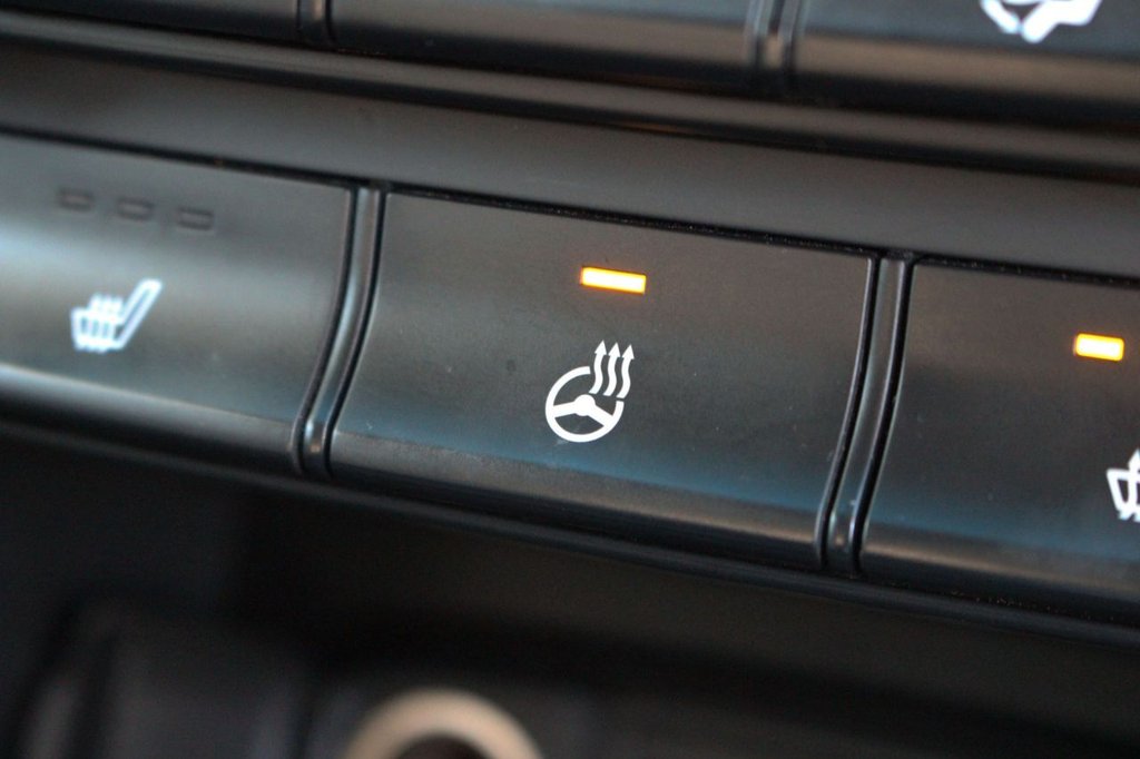 Used Hyundai Santa Fe 2018 for sale - 77720396: Photo 27