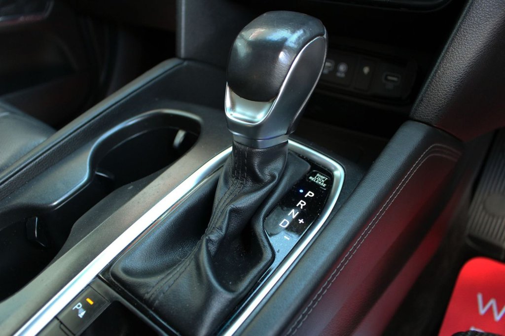 Used Hyundai Santa Fe 2018 for sale - 77720396: Photo 28