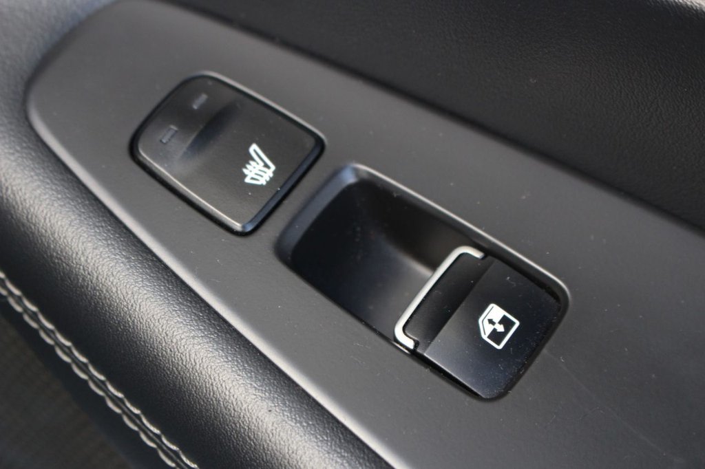 Used Hyundai Santa Fe 2018 for sale - 77720396: Photo 32