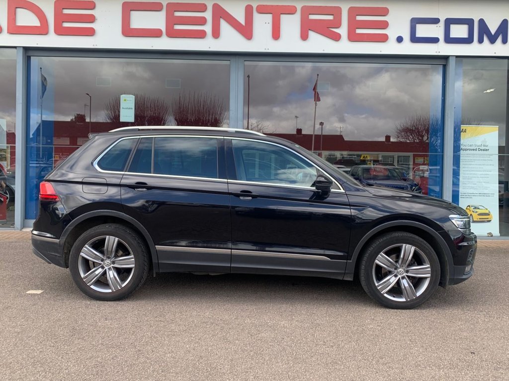 Used Volkswagen Tiguan 2018 for sale - 77835603: Photo 2