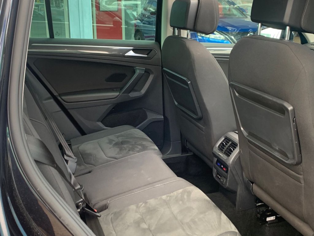 Used Volkswagen Tiguan 2018 for sale - 77835603: Photo 8