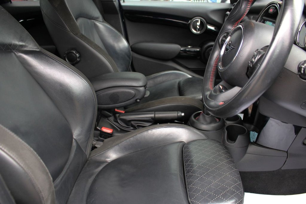 Used MINI Hatch 2019 for sale - 76202665: Photo 13