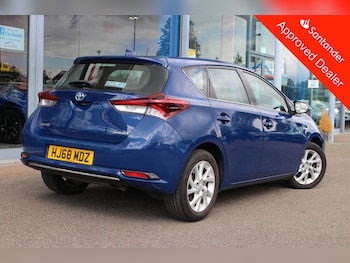 Used Toyota Auris 2018 for sale - 78850348: Photo