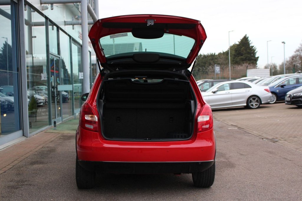 Used Skoda Fabia 2014 for sale - 77188071: Photo 7