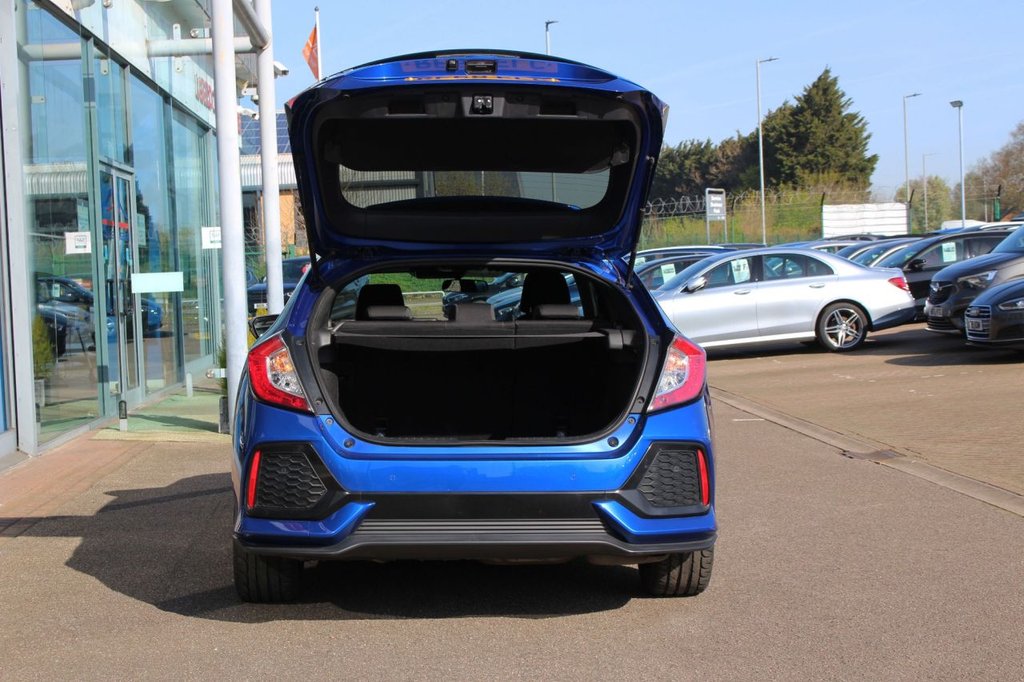 Used Honda Civic 2018 for sale - 78212957: Photo 7