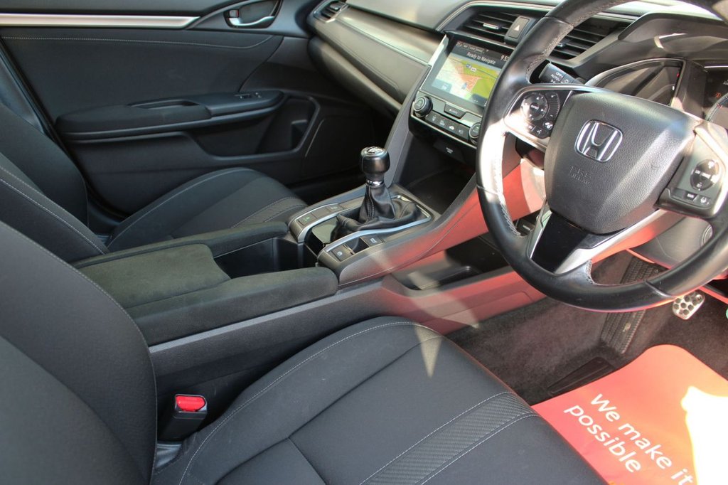 Used Honda Civic 2018 for sale - 78212957: Photo 9