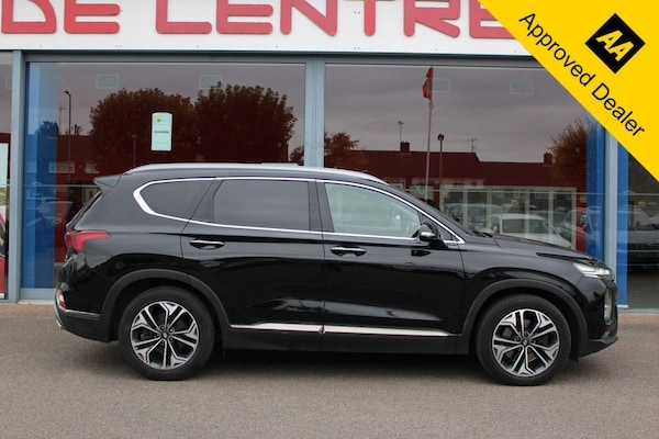 Used Hyundai Santa Fe 2019 for sale - 76202662: Photo 3