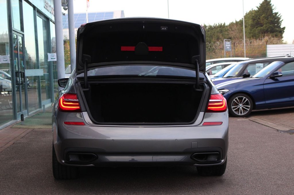 Used BMW 7 Series 2018 for sale - 76582549: Photo 7