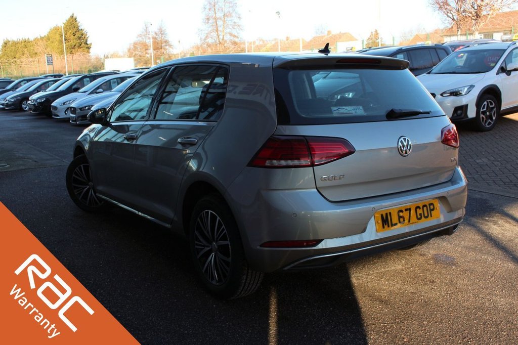 Used Volkswagen Golf 2017 for sale - 77096392: Photo 5