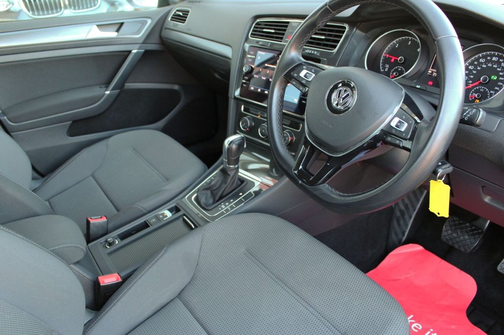 Used Volkswagen Golf 2017 for sale - 77096392: Photo 9