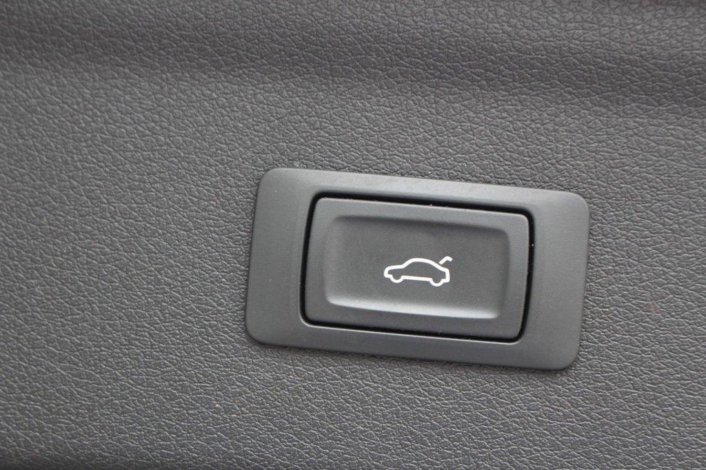 Used Audi Q3 2017 for sale - 76147480: Photo 8