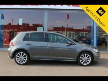 Used Volkswagen Golf 2019 for sale - 73953093: Photo