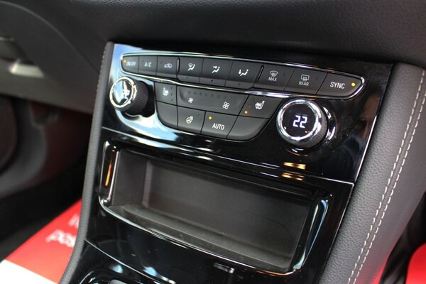 Used Vauxhall Astra 2020 for sale - 74028208: Photo 14