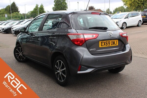 Used Toyota Yaris 2019 for sale - 75306689: Photo 5
