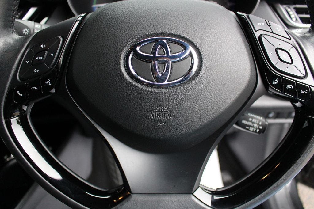 Used Toyota C-HR 2020 for sale - 76280253: Photo 15