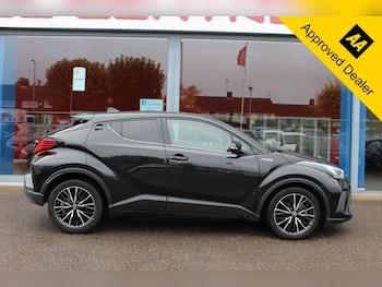 Used Toyota C-HR 2020 for sale - 76280253: Photo 2